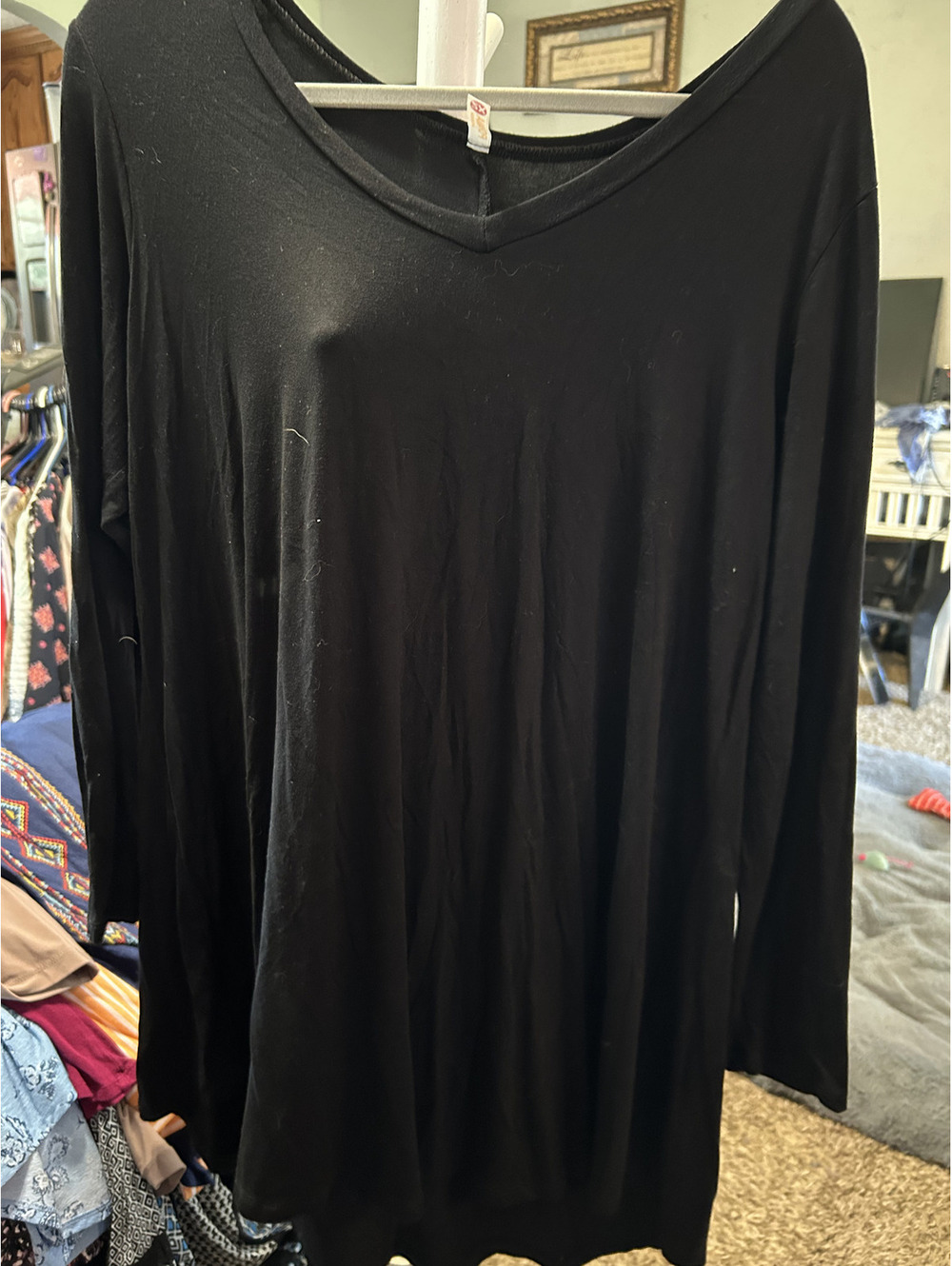 Popana Women's Black Long Sleeve V-Neck Shirt Size 2X